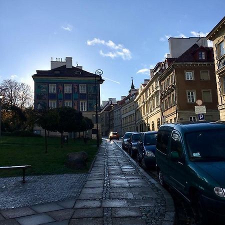 Przytulny Apartament Przy Barbakanie Warschau Exterior foto