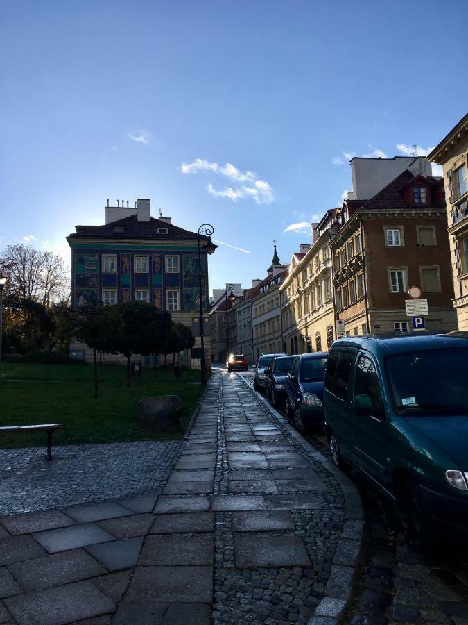 Przytulny Apartament Przy Barbakanie Warschau Exterior foto