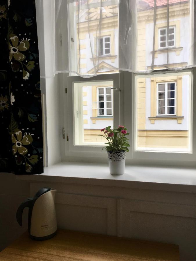 Przytulny Apartament Przy Barbakanie Warschau Exterior foto
